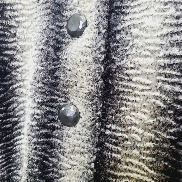 Chicos Sheared Vegan Fur Jacket - Picture 4 of 7